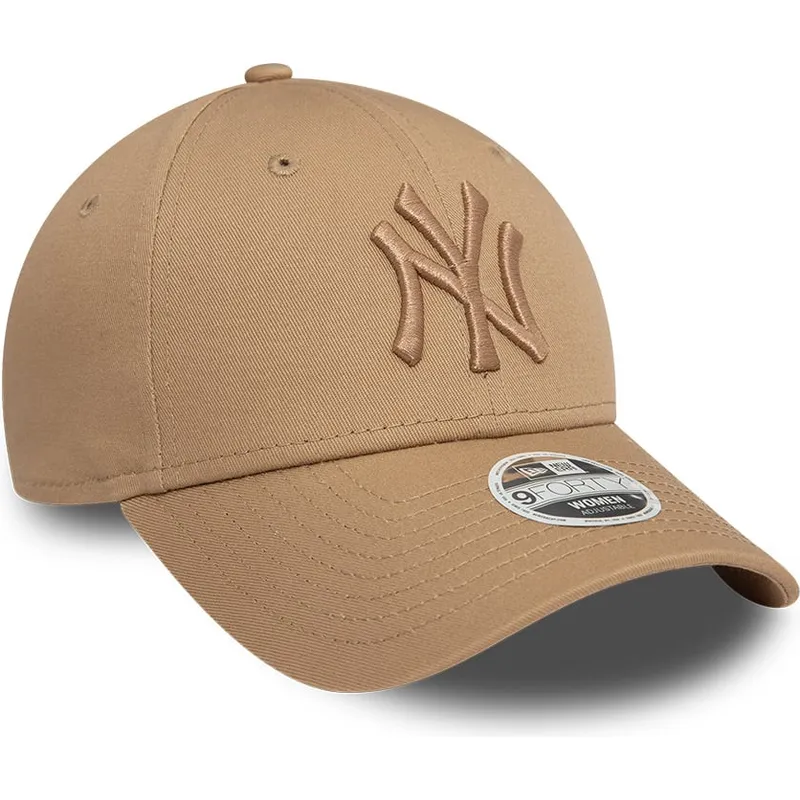 cap-zaoblena-brown-adjustable-strap-claro-claro-9forty-league-essential-new-york-yankees-mlb-new-era