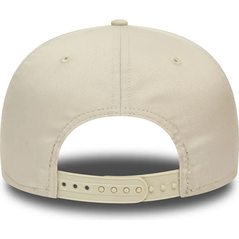 siltovka-rovna-bezova-snapback-9fifty-league-essential-new-york-yankees-mlb-new-era