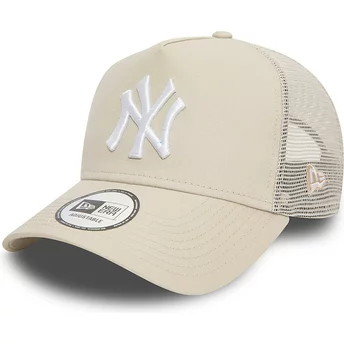 New Era White Logo A Frame League Essential New York Yankees MLB Beige Trucker Hat