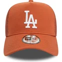 siltovka-zaoblena-hneda-snapback-a-frame-league-essential-los-angeles-dodgers-mlb-new-era