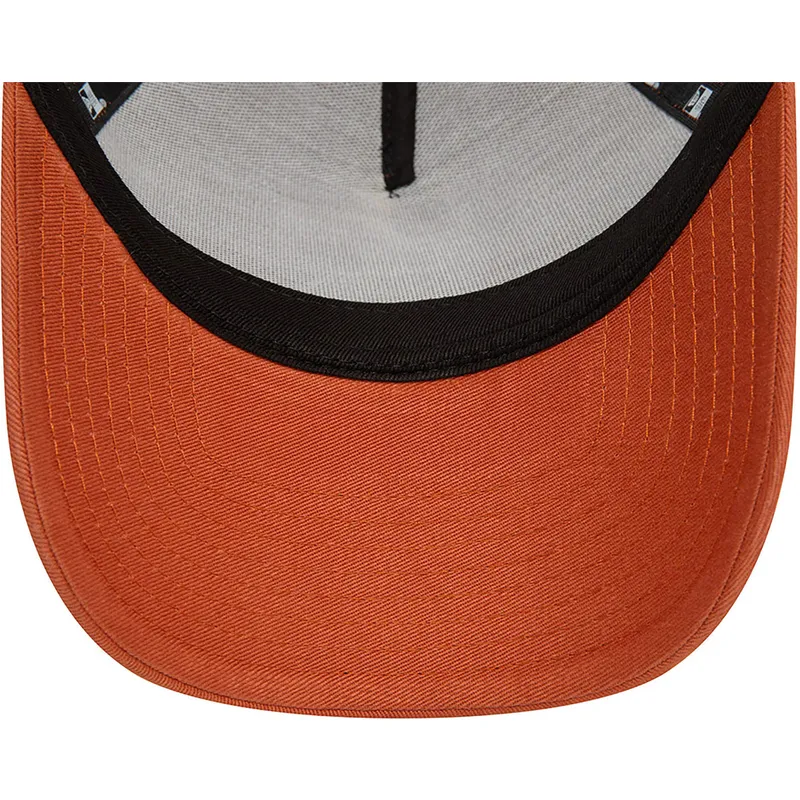 siltovka-zaoblena-hneda-snapback-a-frame-league-essential-los-angeles-dodgers-mlb-new-era siltovka-zaoblena-hneda-snapback-a-frame-league-essential-los-angeles-dodgers-mlb-new-era