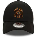 siltovka-zaoblena-cierna-nastavitelny-9forty-team-outline-new-york-yankees-mlb-new-era