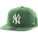 siltovka-rovna-zelena-snapback-new-york-yankees-mlb-47-brand