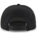 schwarze-snapback-kappe-mit-flachem-schirm-und-schwarz-weissem-oakland-athletics-mlb-logo-von-47-brand-sure-shot