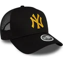 siltovka-zaoblena-cierna-snapback-a-frame-metallic-new-york-yankees-mlb-new-era