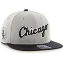 siltovka-rovna-siva-snapback-letras-chicago-white-sox-mlb-47-brand