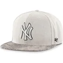 siltovka-rovna-siva-snapback-new-york-yankees-mlb-47-brand