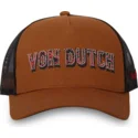 siltovka-zaoblena-hneda-snapback-stud-n-von-dutch
