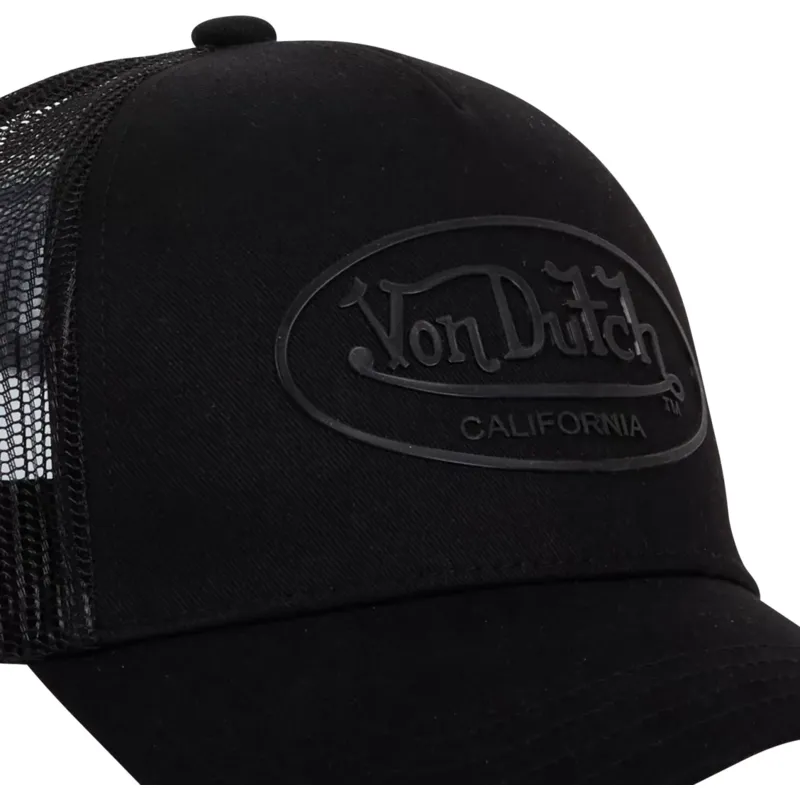cap-zaoblena-black-snapback-von-dutch