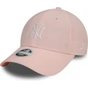 cap-zaoblena-pink-adjustable-strap-9forty-linen-new-york-yankees-mlb-new-era