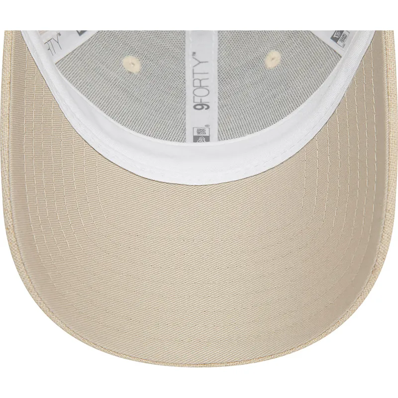 siltovka-zaoblena-bezova-nastavitelny-9forty-linen-new-york-yankees-mlb-new-era siltovka-zaoblena-bezova-nastavitelny-9forty-linen-new-york-yankees-mlb-new-era