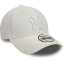 siltovka-zaoblena-biely-nastavitelny-9forty-linen-new-york-yankees-mlb-new-era