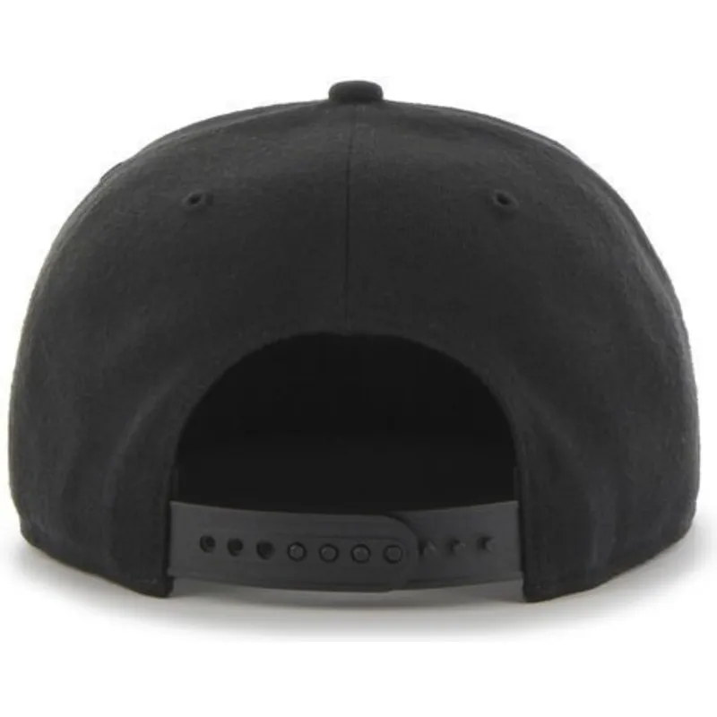 siltovka-rovna-cierna-snapback-chicago-blackhawks-nhl-47-brand