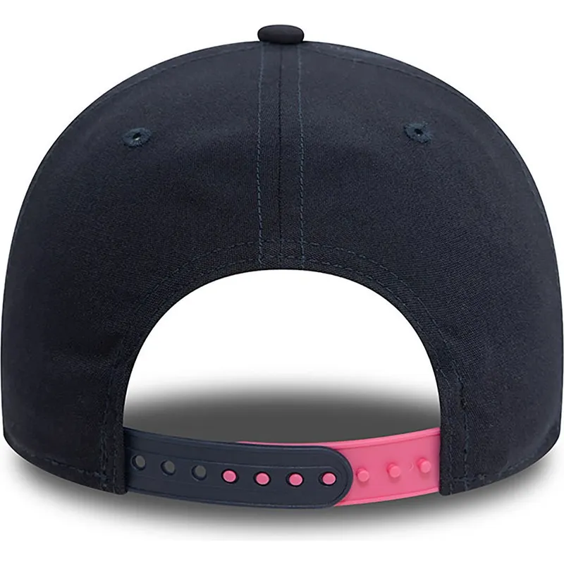 siltovka-zaoblena-tmavomodra-snapback-9forty-essential-repreve-alpine-f1-team-formula-1-new-era siltovka-zaoblena-tmavomodra-snapback-9forty-essential-repreve-alpine-f1-team-formula-1-new-era