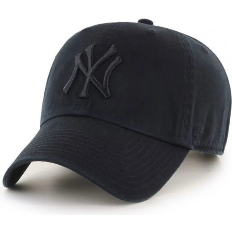 dunkle-schwarze-gebogene-kappe-mit-schwarzem-logo-der-new-york-yankees-mlb-clean-up-von-47-brand