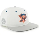 siltovka-rovna-biely-snapback-nhl-47-brand