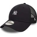 schwarze-verstellbare-9forty-mini-homefield-trucker-kappe-der-new-york-yankees-mlb-von-new-era