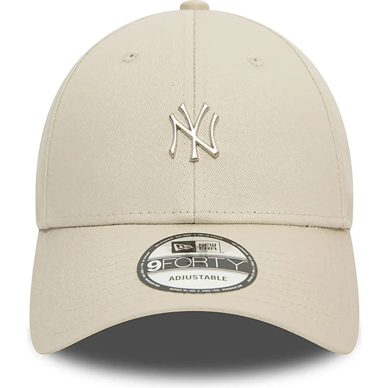 siltovka-zaoblena-bezova-nastavitelny-9forty-metallic-pin-new-york-yankees-mlb-new-era