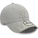 siltovka-zaoblena-siva-nastavitelny-9forty-flame-new-york-yankees-mlb-new-era