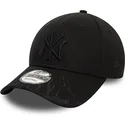 siltovka-zaoblena-cierna-nastavitelny-9forty-flame-new-york-yankees-mlb-new-era