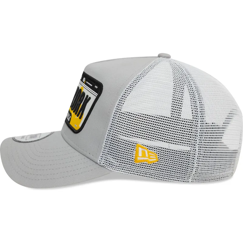 siltovka-zaoblena-siva-snapback-a-frame-license-plate-new-york-ciudades-y-playas-new-era