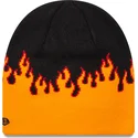schwarze-und-orangefarbene-skull-knit-flame-mutze-von-new-era