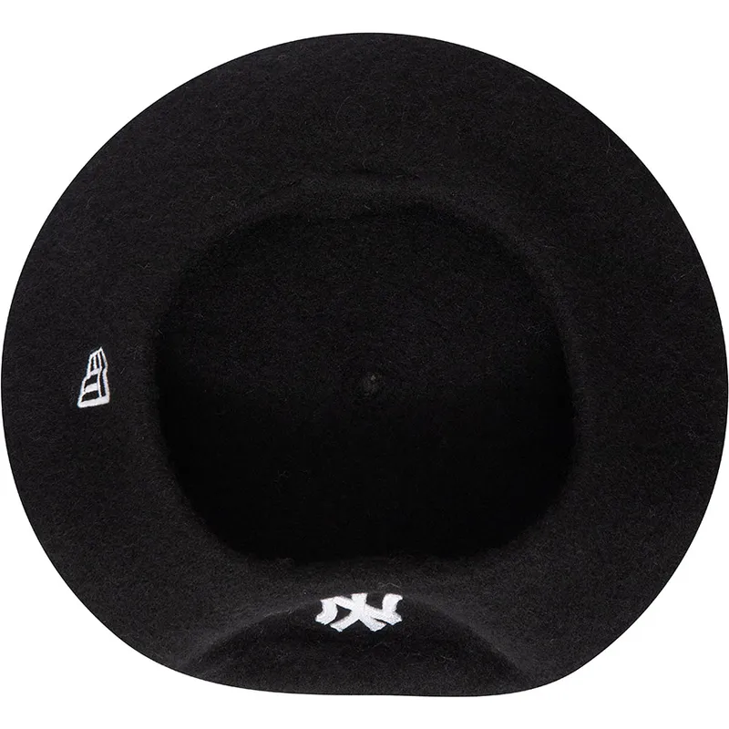barety-cierna-wool-beret-new-york-yankees-mlb-new-era barety-cierna-wool-beret-new-york-yankees-mlb-new-era