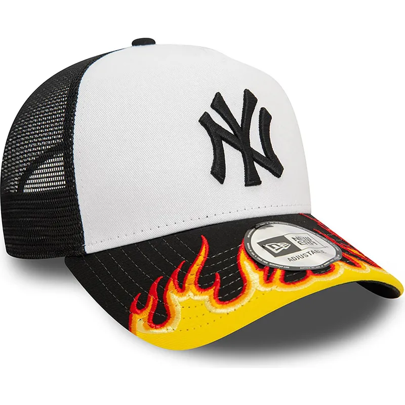 siltovka-zaoblena-biely-snapback-a-frame-flame-new-york-yankees-mlb-new-era