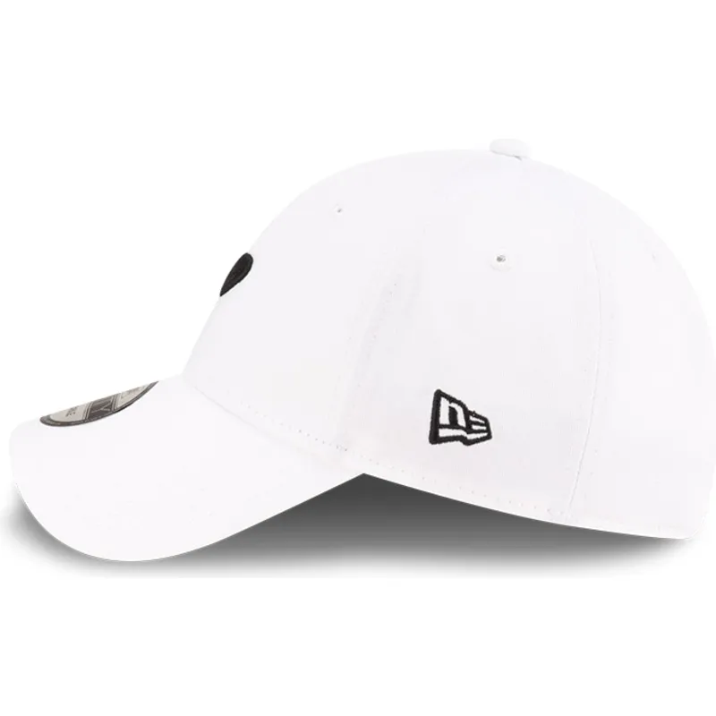 weisse-verstellbare-curve-kappe-9forty-seasonal-von-mclaren-racing-formula-1-von-new-era