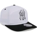 siltovka-zaoblena-biely-snapback-golfer-chrome-new-york-yankees-mlb-new-era