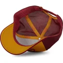 siltovka-zaoblena-zlta-snapback-burg-von-dutch