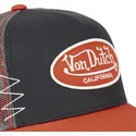 schwarze-und-orangefarbene-trucker-kappe-gror-von-von-dutch