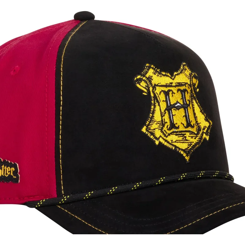 siltovka-zaoblena-cierna-snapback-pot2-hogwarts-harry-potter-capslab