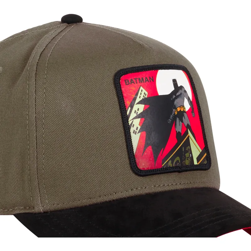 siltovka-zaoblena-hneda-snapback-kni-batman-dc-comics-capslab siltovka-zaoblena-hneda-snapback-kni-batman-dc-comics-capslab