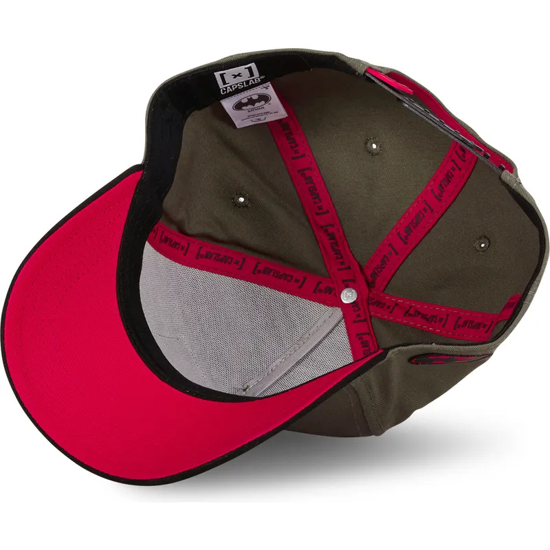 siltovka-zaoblena-hneda-snapback-kni-batman-dc-comics-capslab siltovka-zaoblena-hneda-snapback-kni-batman-dc-comics-capslab
