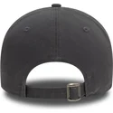 grau-gebogener-verstellbarer-9forty-pin-cap-von-new-era