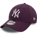 9forty-league-essential-new-york-yankees-mlb-verstellbare-violette-kappe-mit-gebogenem-schirm-von-new-era