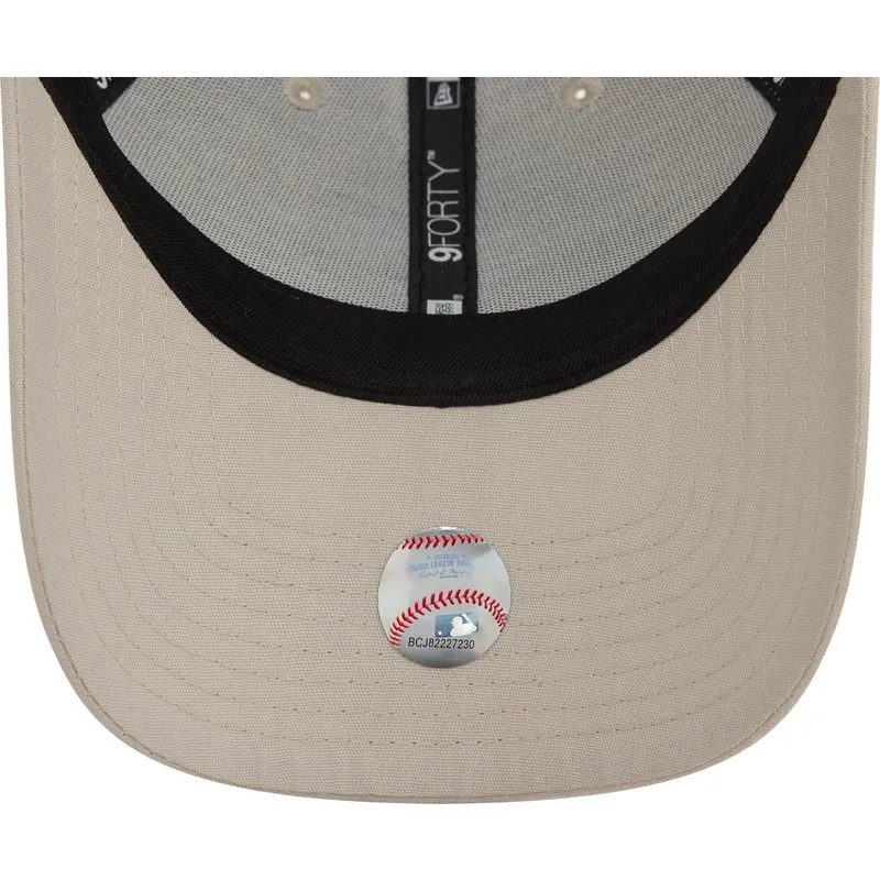 siltovka-zaoblena-bezova-nastavitelny-9forty-repreve-mini-new-york-yankees-mlb-new-era
