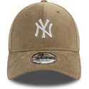 siltovka-zaoblena-bezova-nastavitelny-9forty-cord-new-york-yankees-mlb-new-era