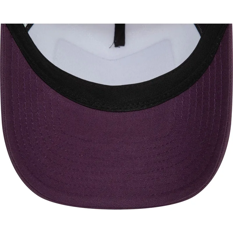 siltovka-zaoblena-fialova-snapback-a-frame-ski-patch-courchevel-ciudades-y-playas-new-era