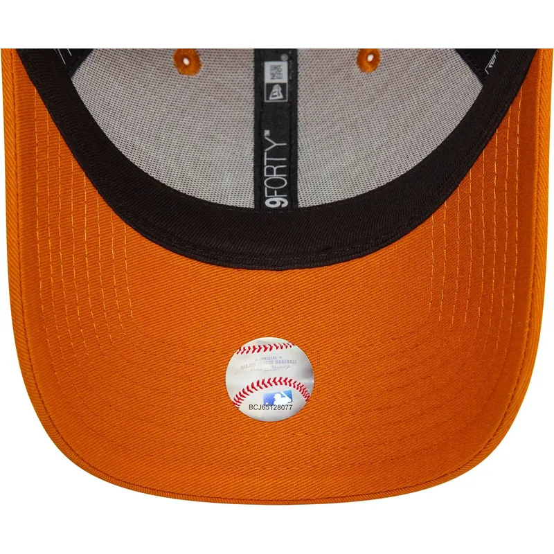 siltovka-zaoblena-oranzova-nastavitelny-9forty-league-essential-new-york-yankees-mlb-new-era