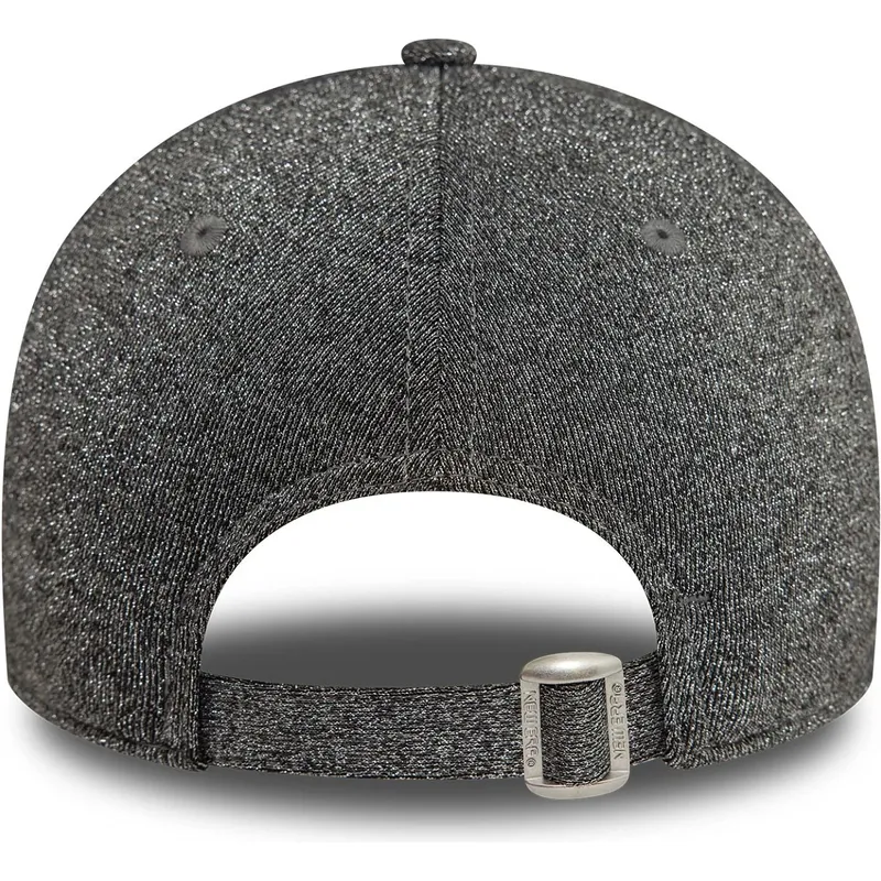 siltovka-zaoblena-cierna-nastavitelny-9forty-glitter-new-york-yankees-mlb-new-era siltovka-zaoblena-cierna-nastavitelny-9forty-glitter-new-york-yankees-mlb-new-era