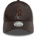 new-era-curved-brim-women-brown-logo-9forty-midi-pu-new-york-yankees-mlb-brown-adjustable-cap