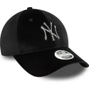 siltovka-zaoblena-cierna-nastavitelny-9forty-velour-diamante-new-york-yankees-mlb-new-era
