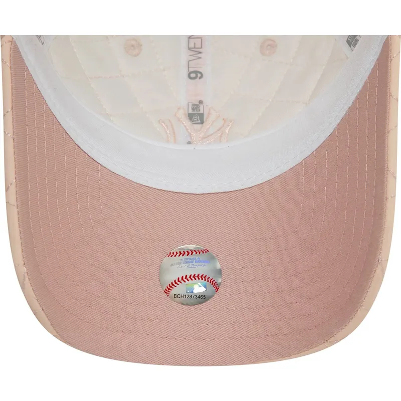 cap-zaoblena-pink-adjustable-strap-9twenty-padded-new-york-yankees-mlb-new-era