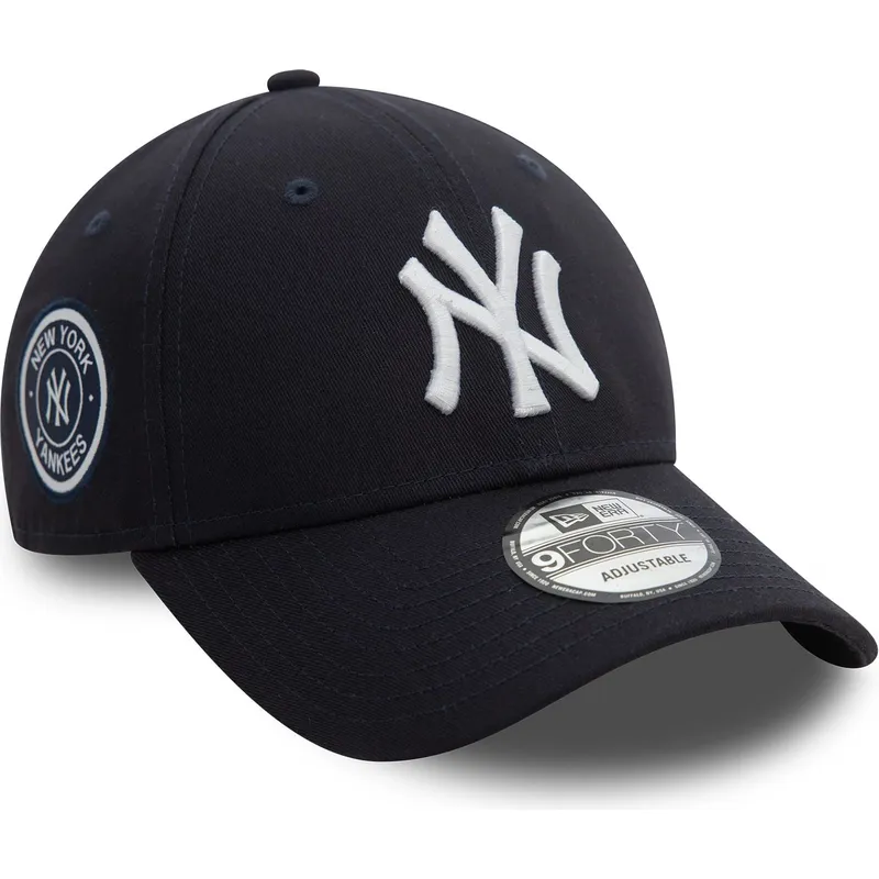 marineblaue-verstellbare-curved-cap-9forty-side-patch-der-new-york-yankees-mlb-von-new-era