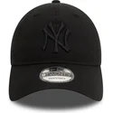 siltovky-zaoblena-cierna-nastavitelny-pasik-9twenty-washed-new-york-yankees-mlb-new-era