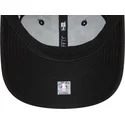 los-angeles-lakers-nba-9fifty-stretch-snap-schwarze-snapback-kappe-mit-gebogenem-schirm-von-new-era