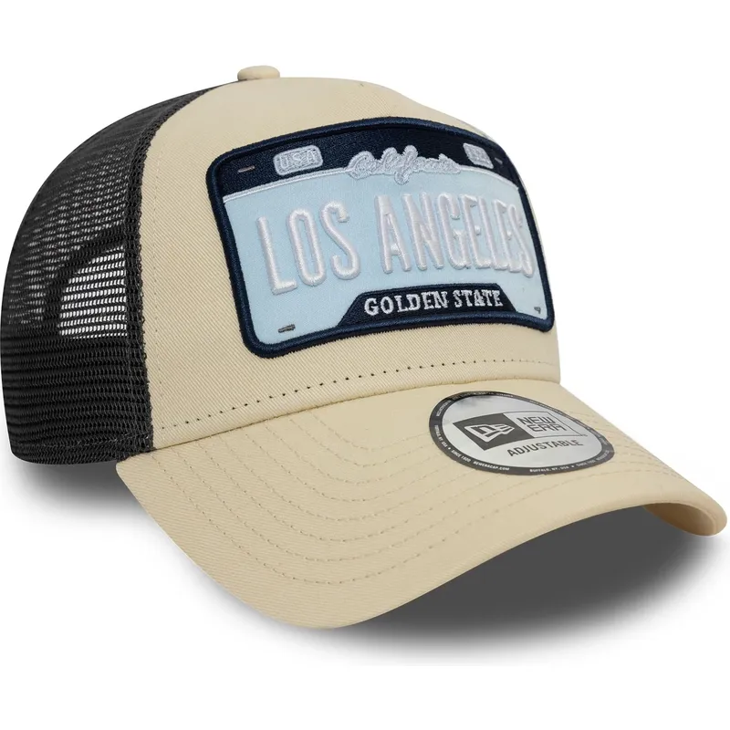 beige-und-schwarze-a-frame-license-plate-trucker-kappe-von-los-angeles-cities-and-beaches-von-new-era