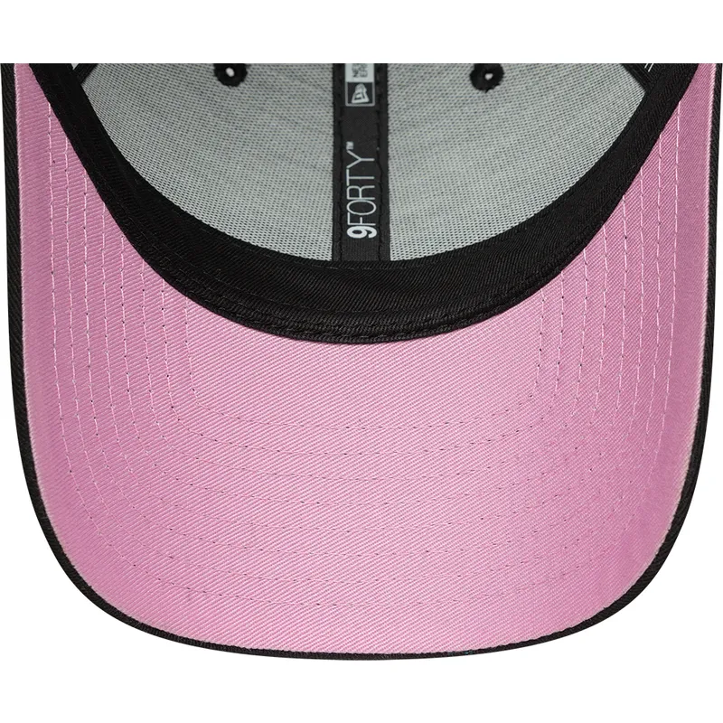 cap-zaoblena-black-adjustable-strap-9forty-core-kunisports-kings-league-new-era